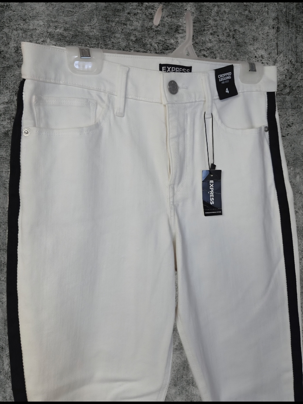 NWT Express White Cropped Moto Jeans White & Black Size 4 - Picture 3 of 9